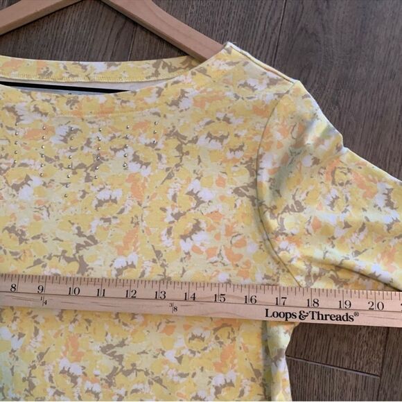 Croft & Barrow & Karen Scott Floral Yellow Top,
Elastic Waist Pull On Shorts M/8 - Picture 5 of 15